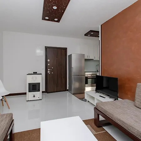 Hazam Aparthotel アパートホテル